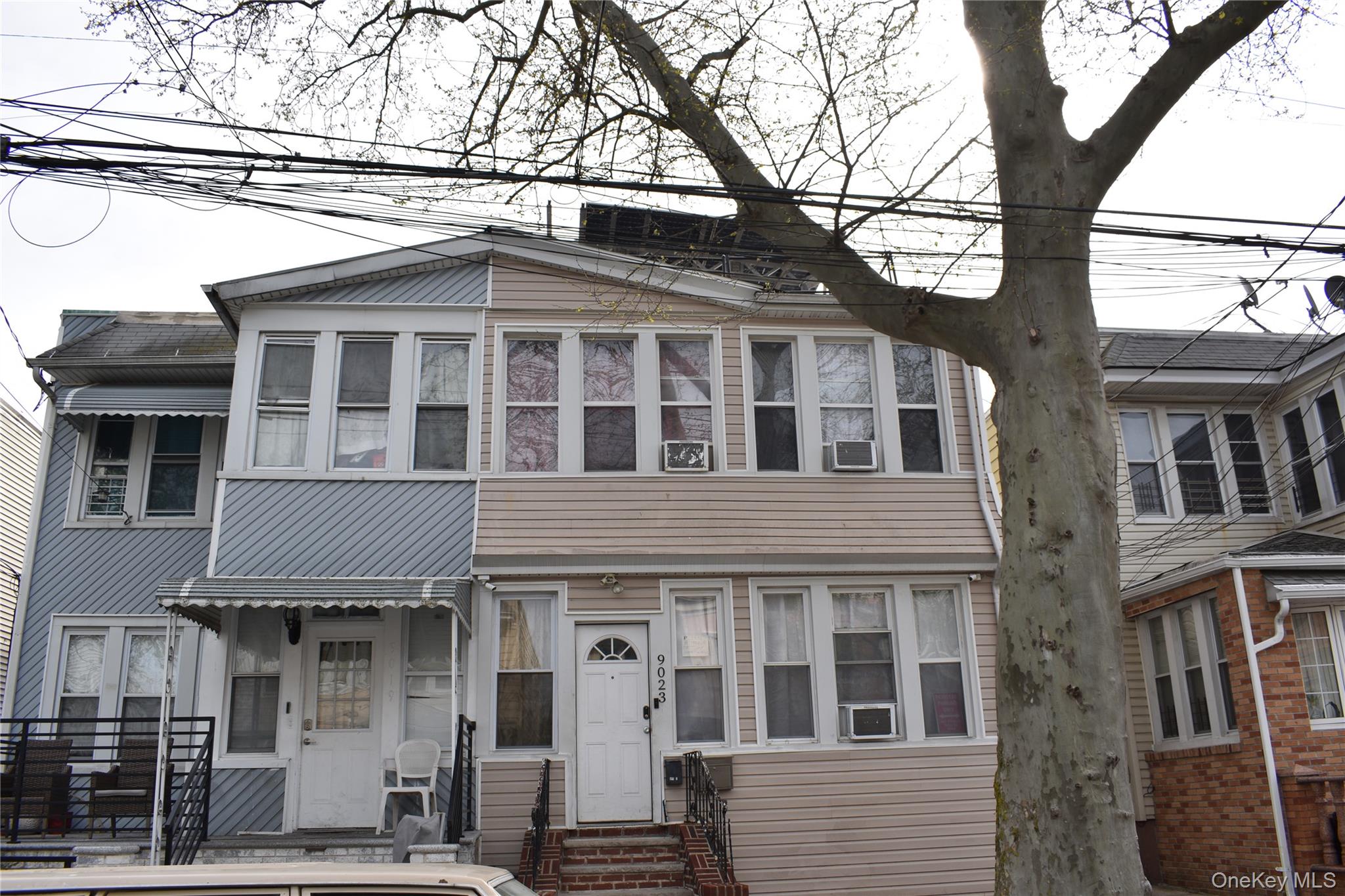 9023 75th Street Property Photo 3