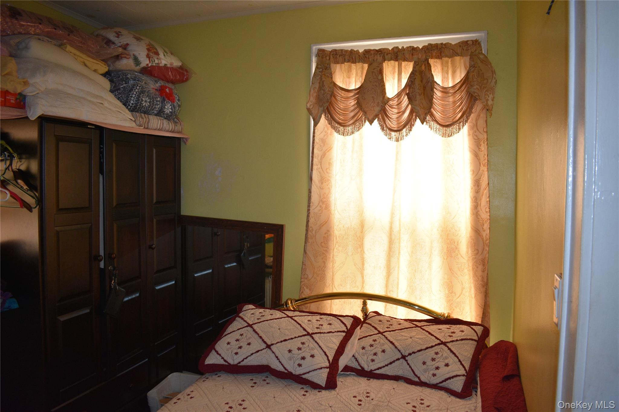 9023 75th Street Property Photo 33