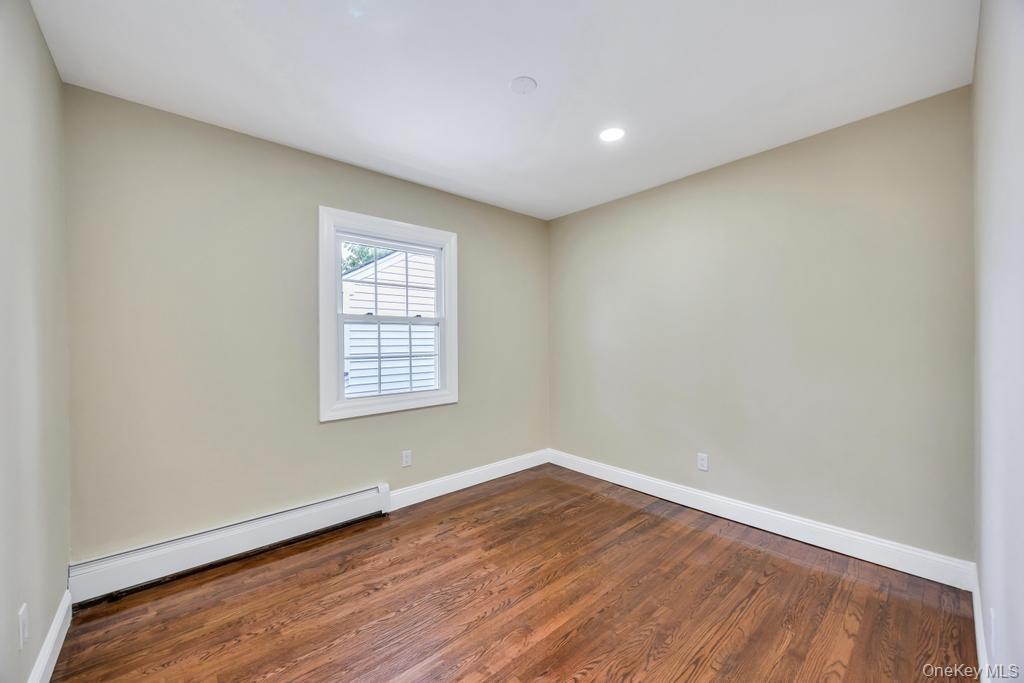 209 N Grove Street Property Photo 19