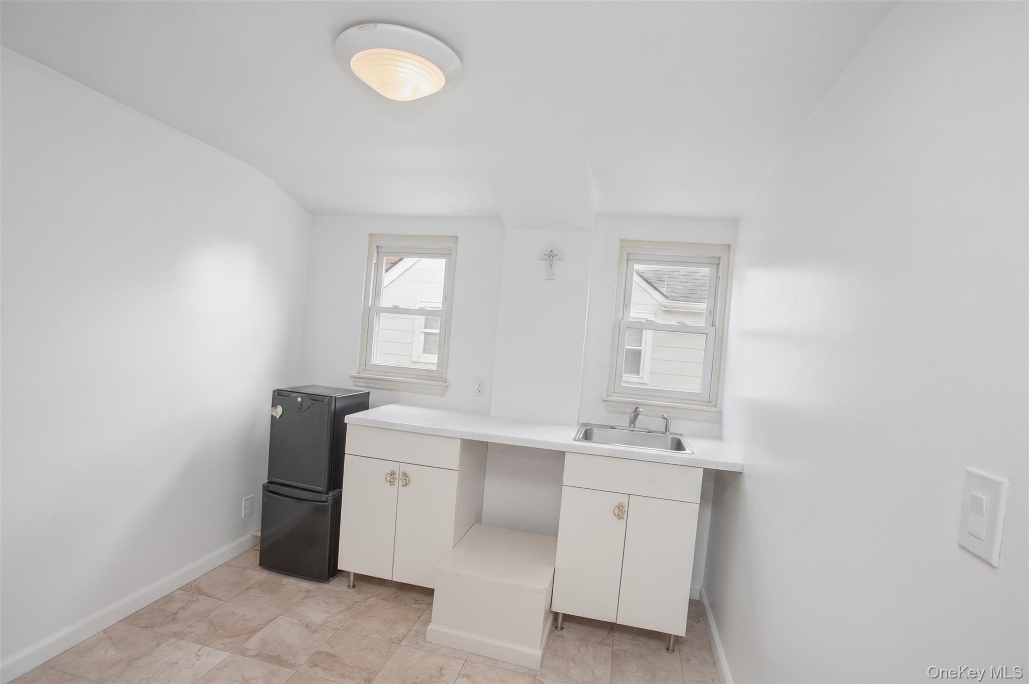503 S 12th Street Property Photo 8