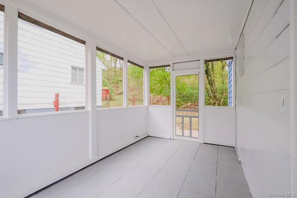 1011 Parkway Place Property Photo 21