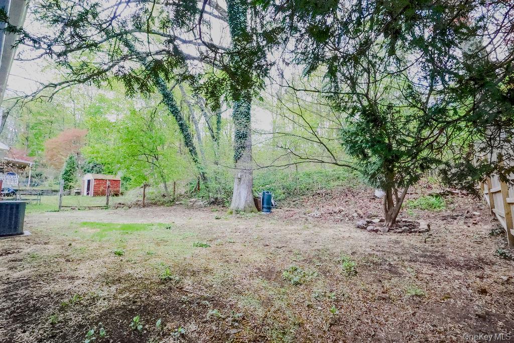1011 Parkway Place Property Photo 25