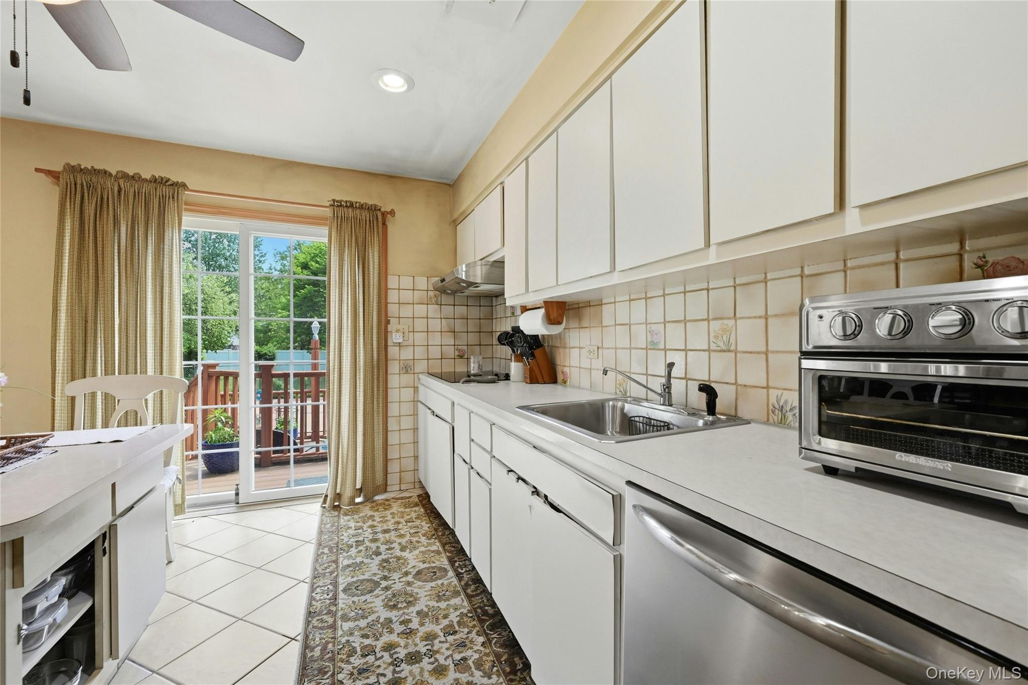 10 Darien Place Property Photo 23