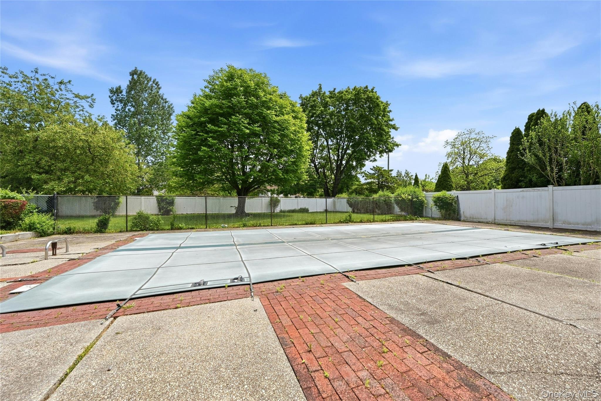 10 Darien Place Property Photo 35