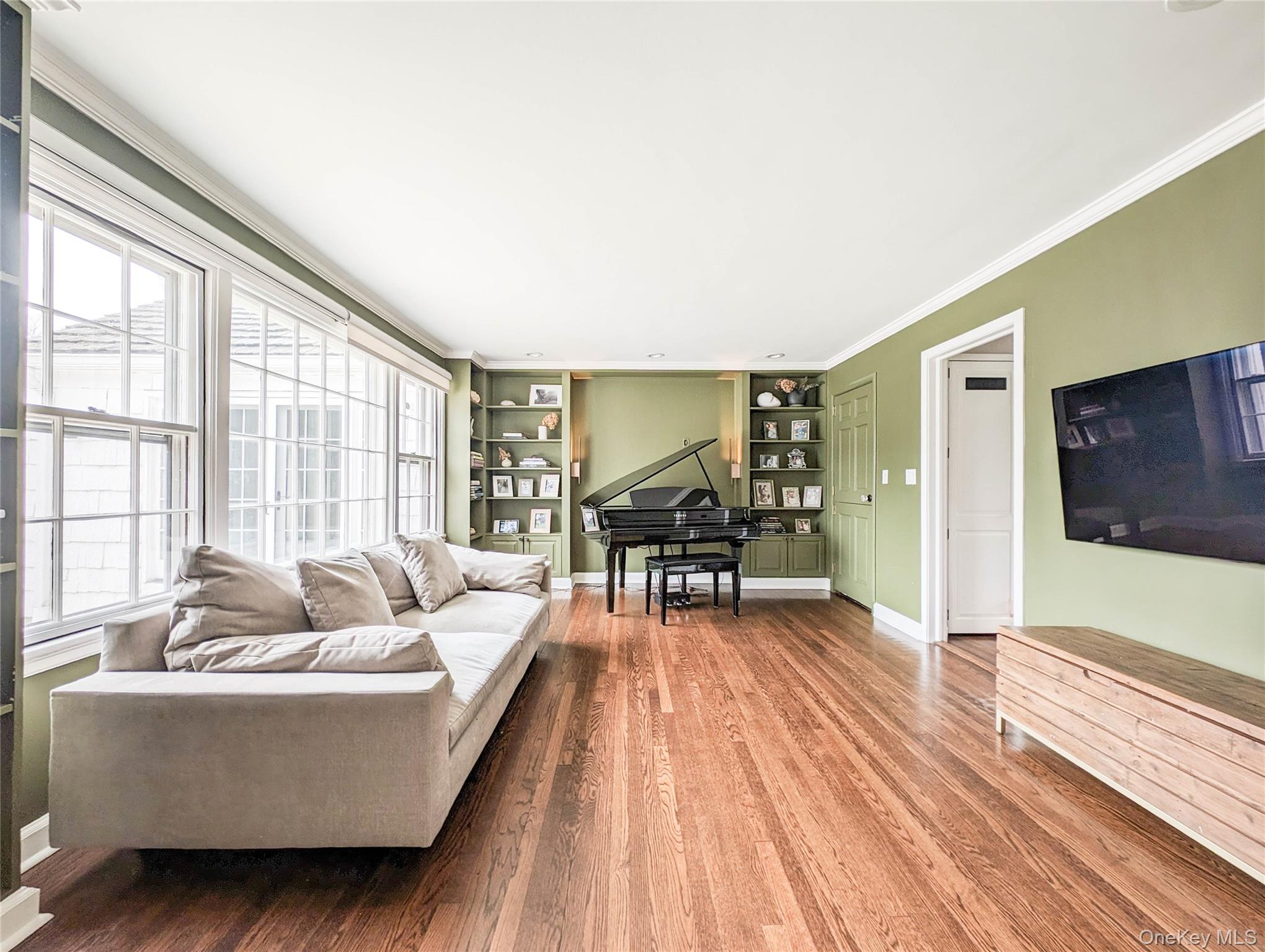 124 Lincoln Avenue Property Photo 19