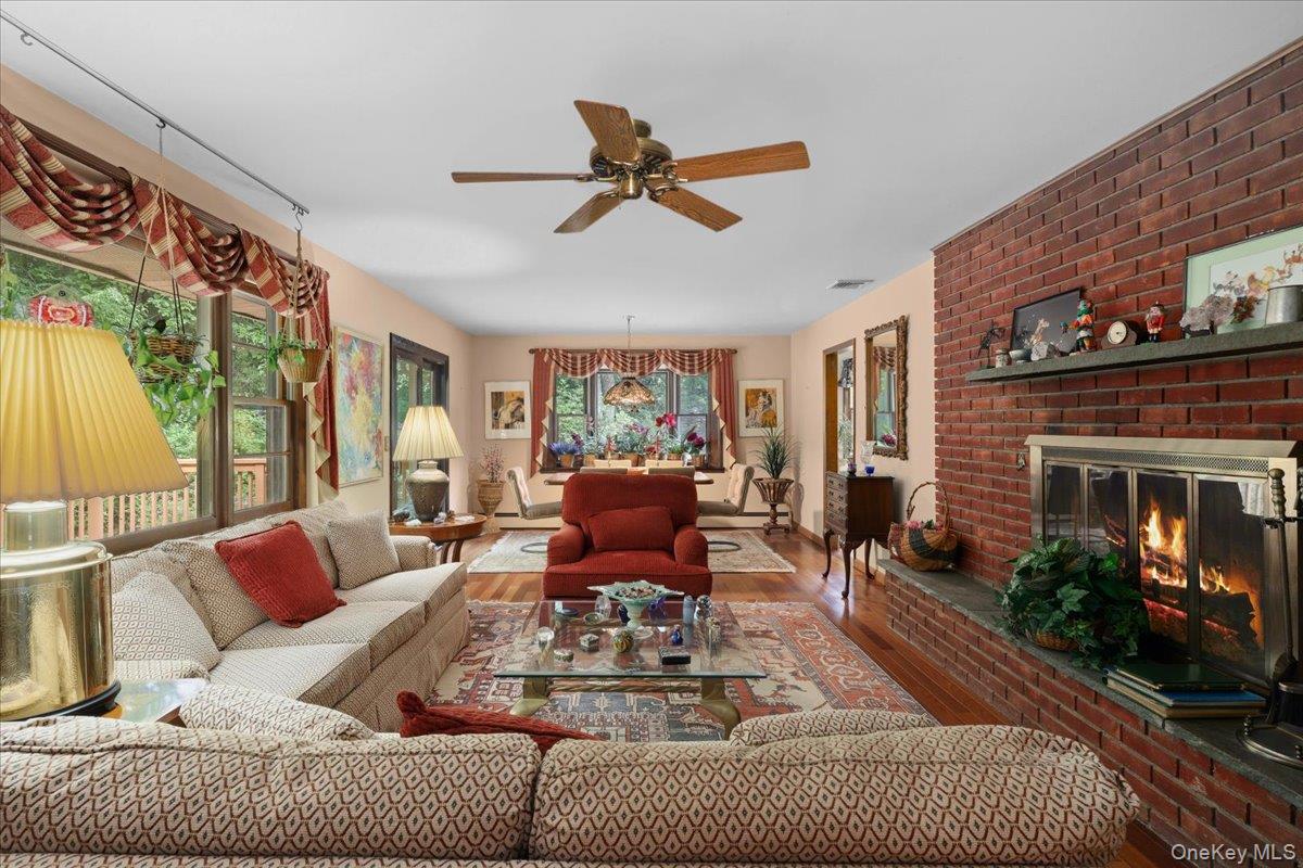 17 Galloway Lane Property Photo 2