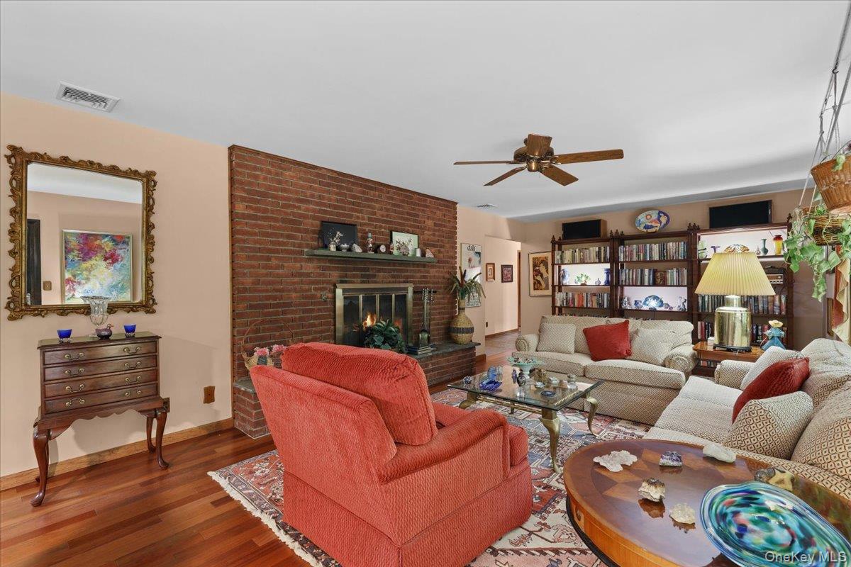 17 Galloway Lane Property Photo 3
