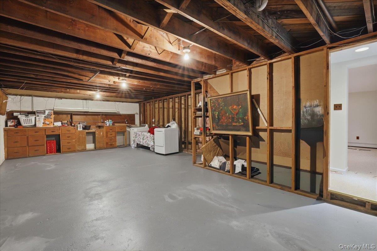 17 Galloway Lane Property Photo 16