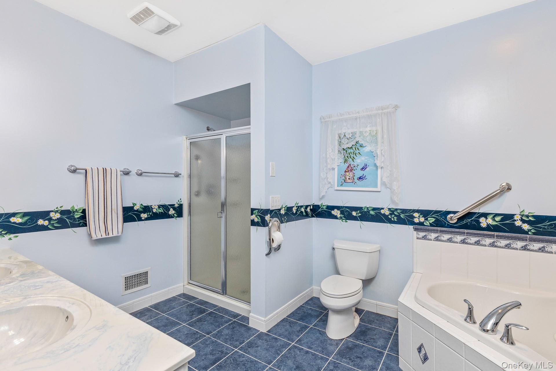 45 Oak Run Property Photo 12