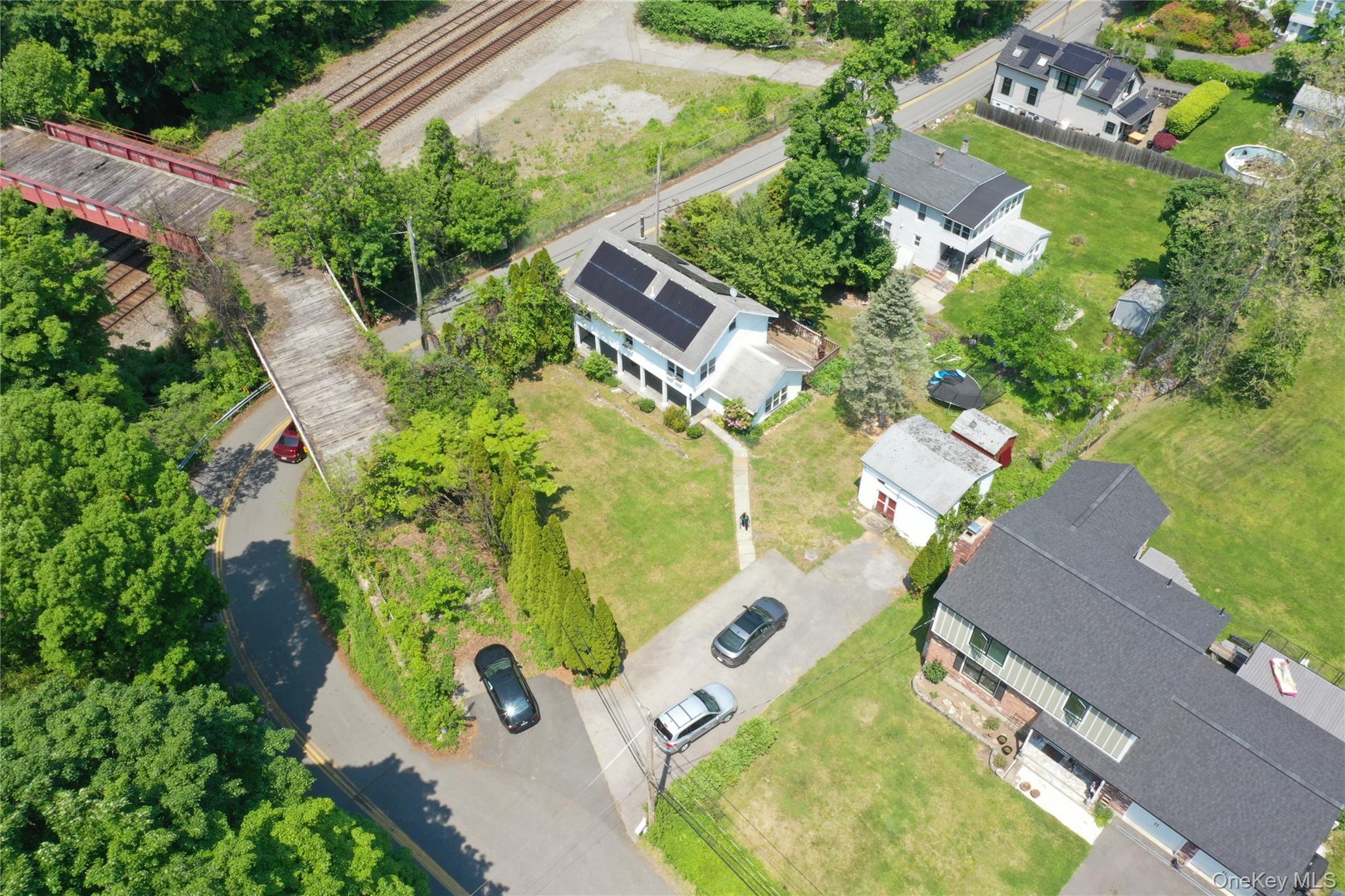 26 Crugers Avenue Property Photo 1