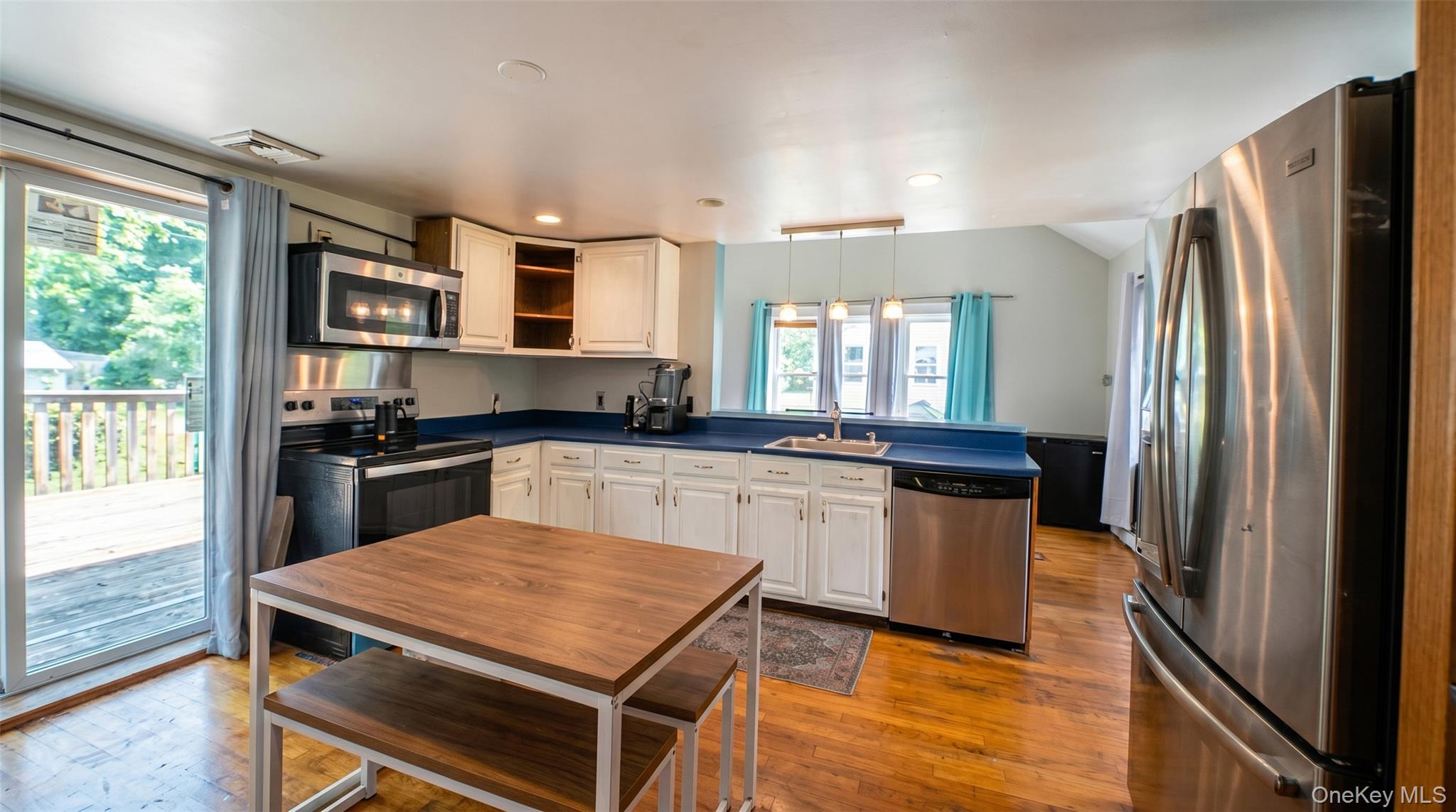 26 Crugers Avenue Property Photo 4