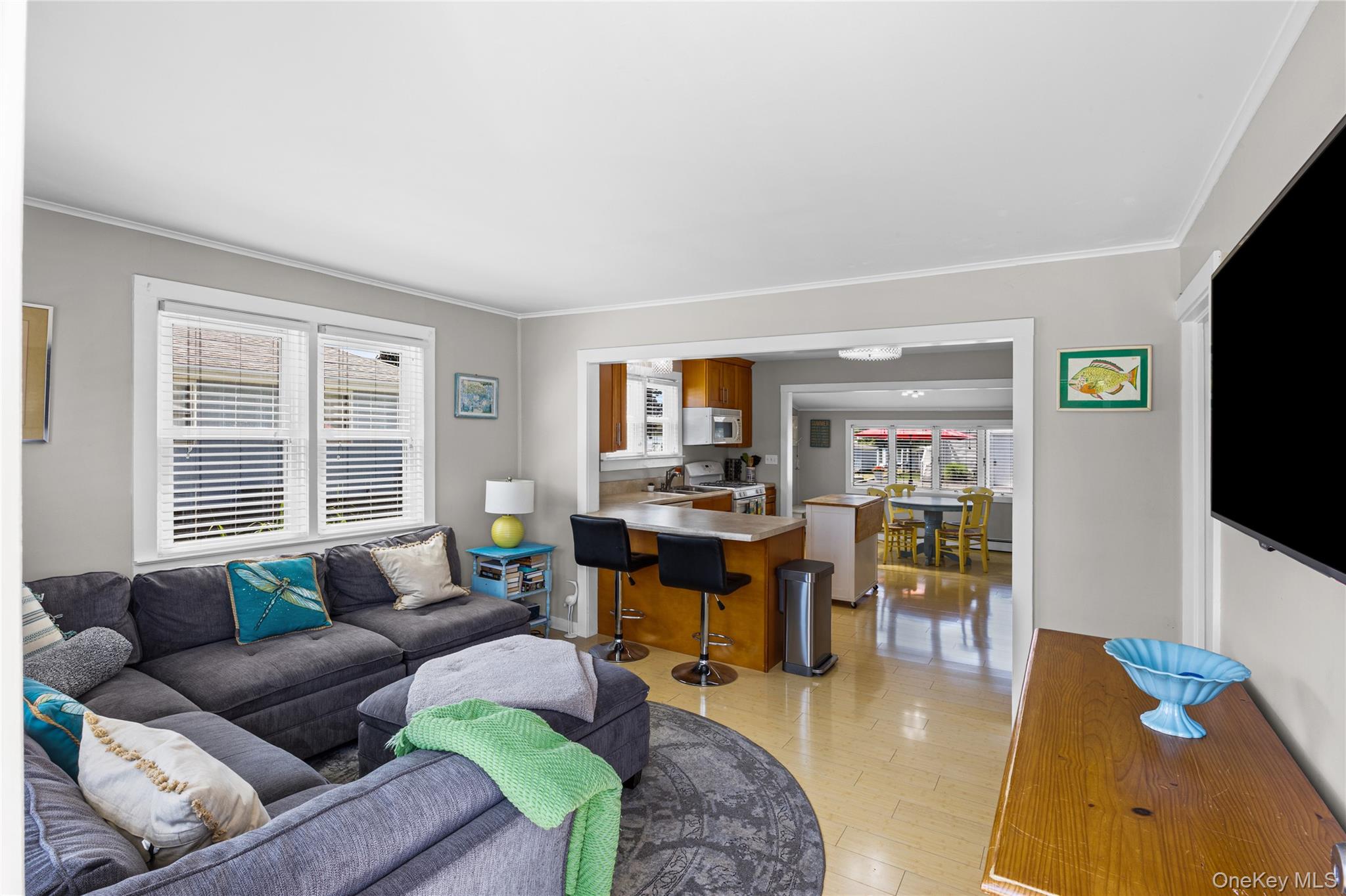 83 Beach Road Property Photo 5