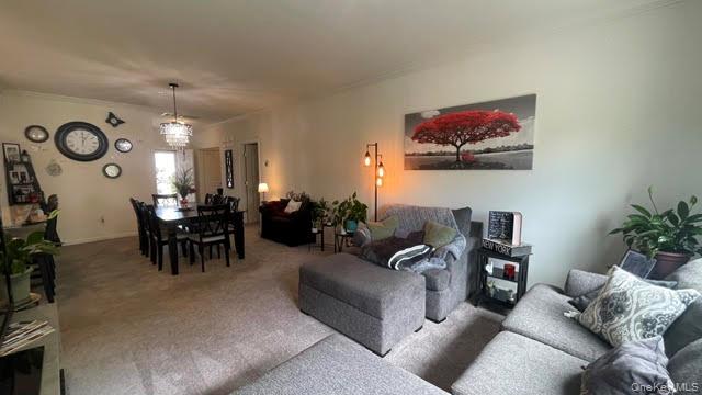 40 Greentree Court Property Photo 8