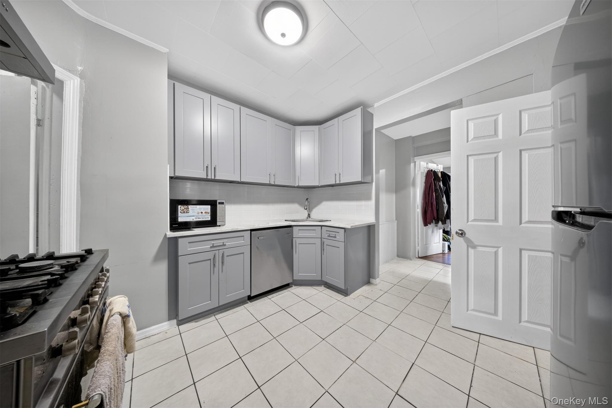 83-21 160th Street Property Photo 8