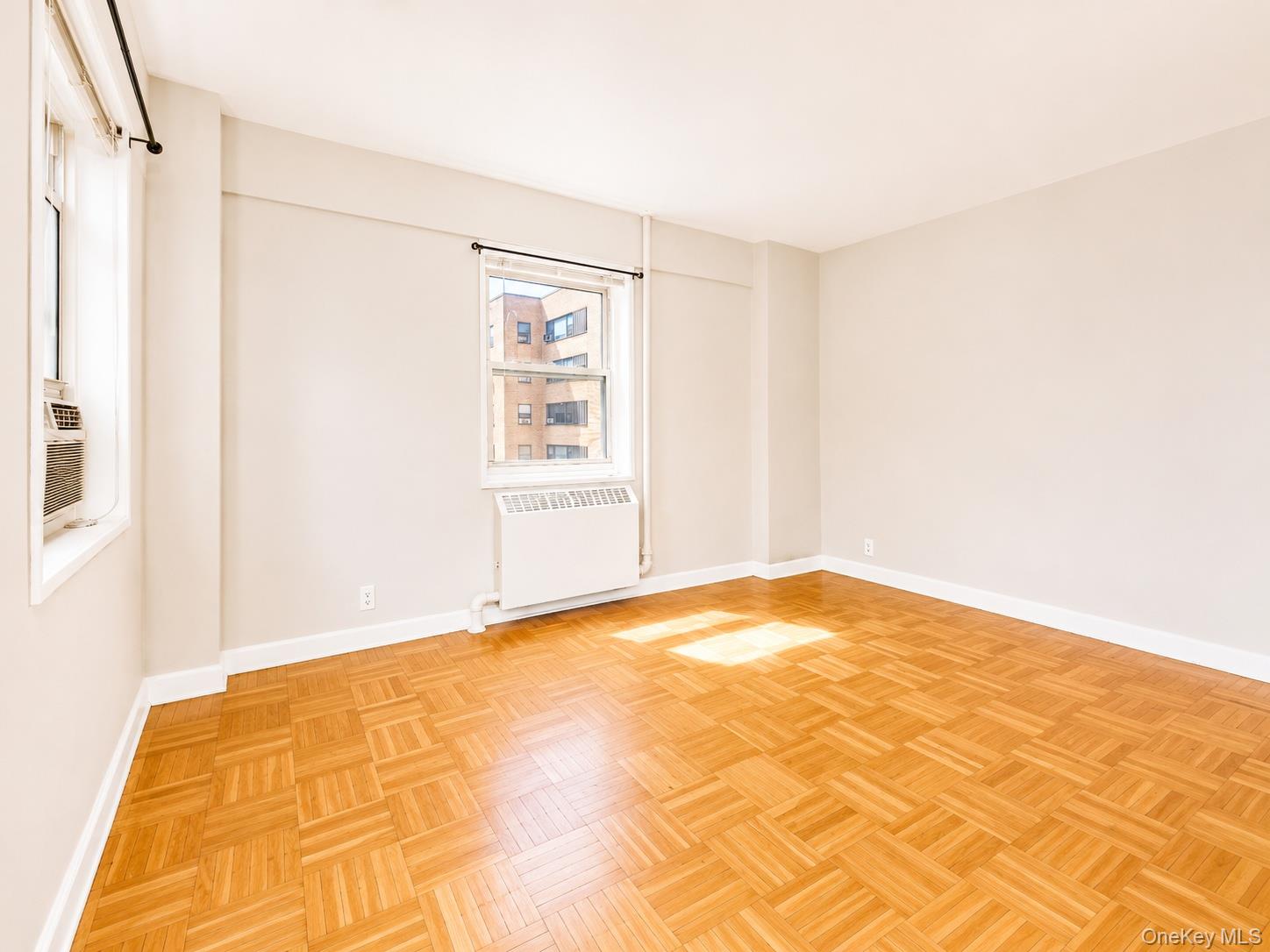 4 Fordham Hill Oval 14g Property Photo 5