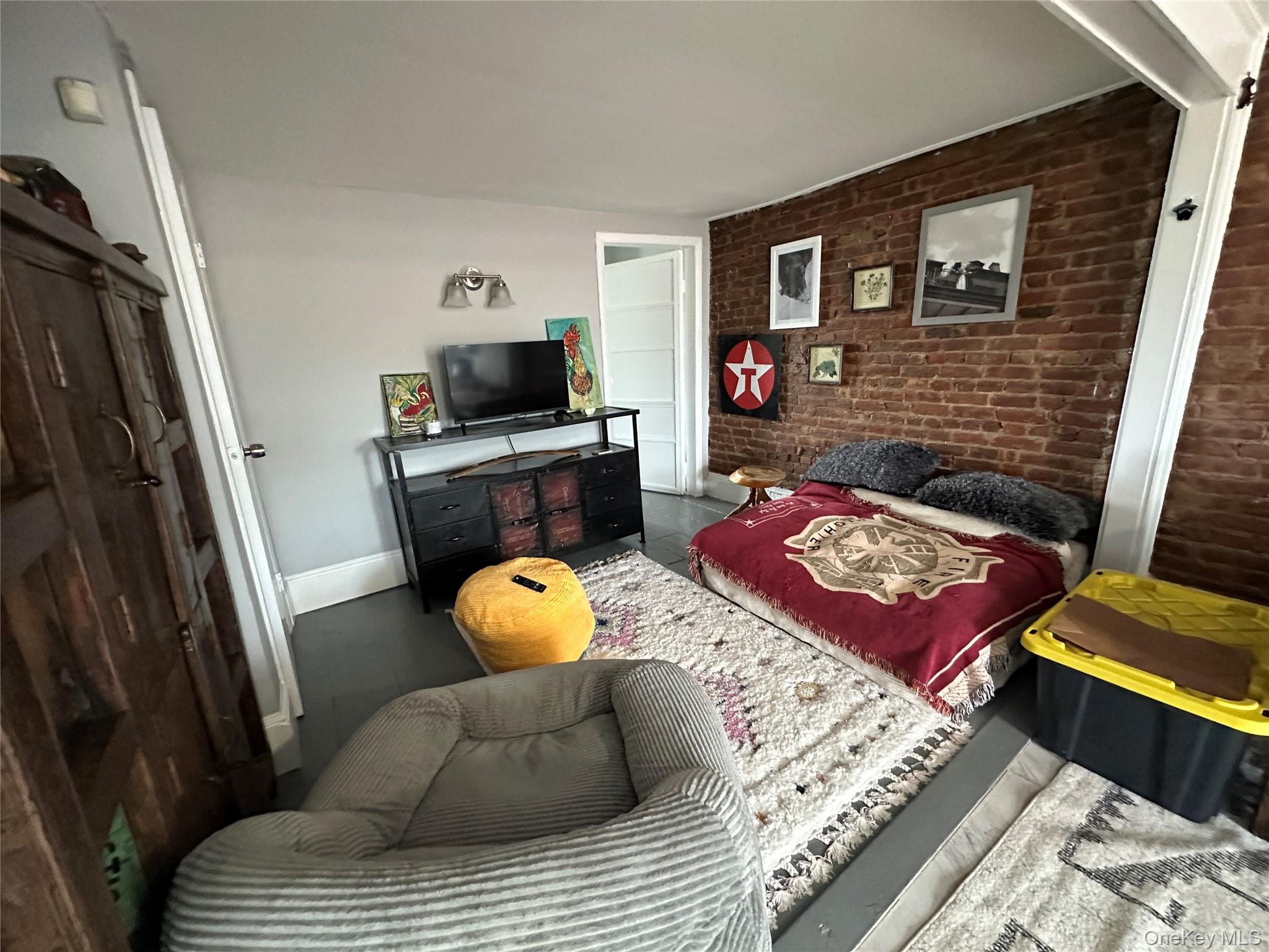 118A Main Street 3 Property Photo 1