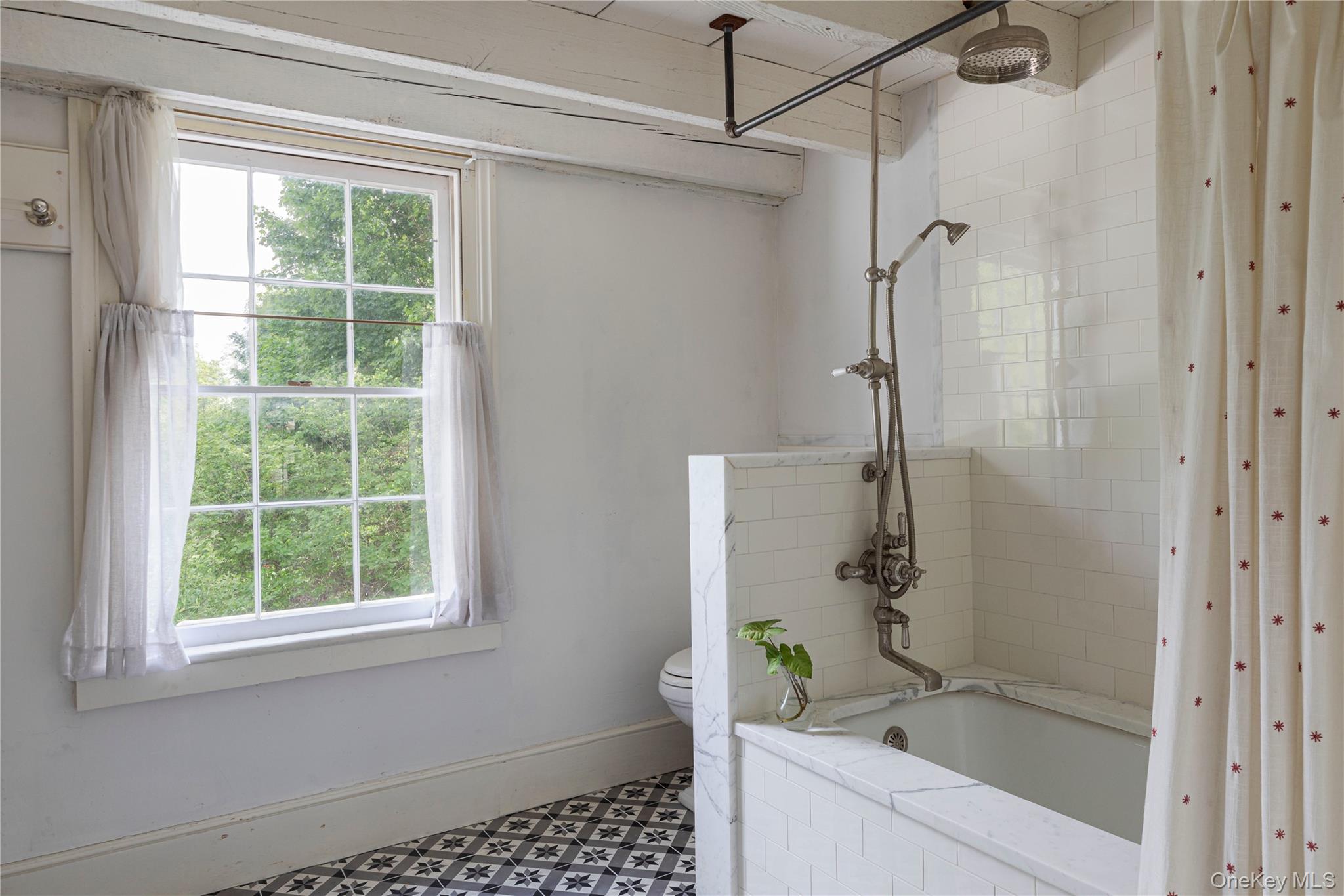 145 Gidney Avenue Property Photo 26