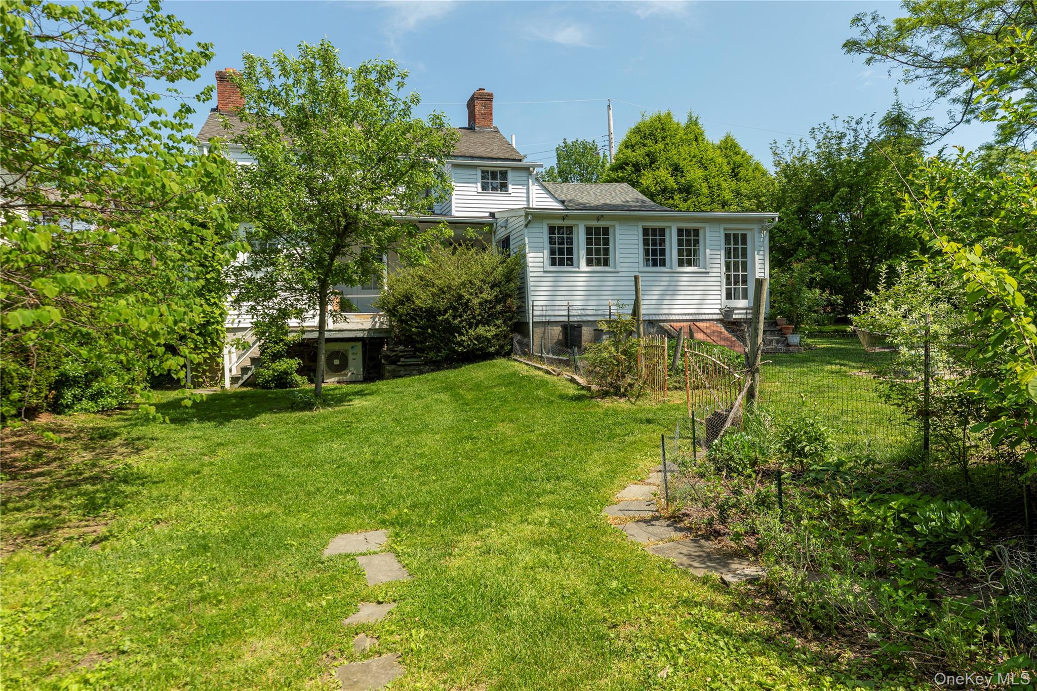 145 Gidney Avenue Property Photo 39
