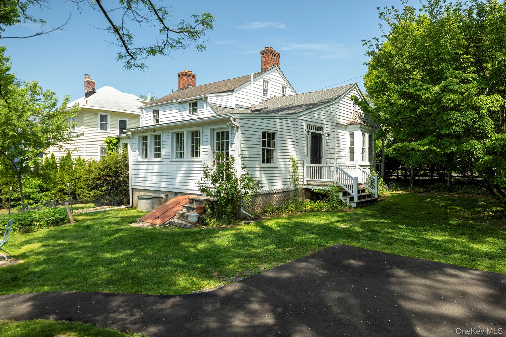 145 Gidney Avenue Property Photo 42