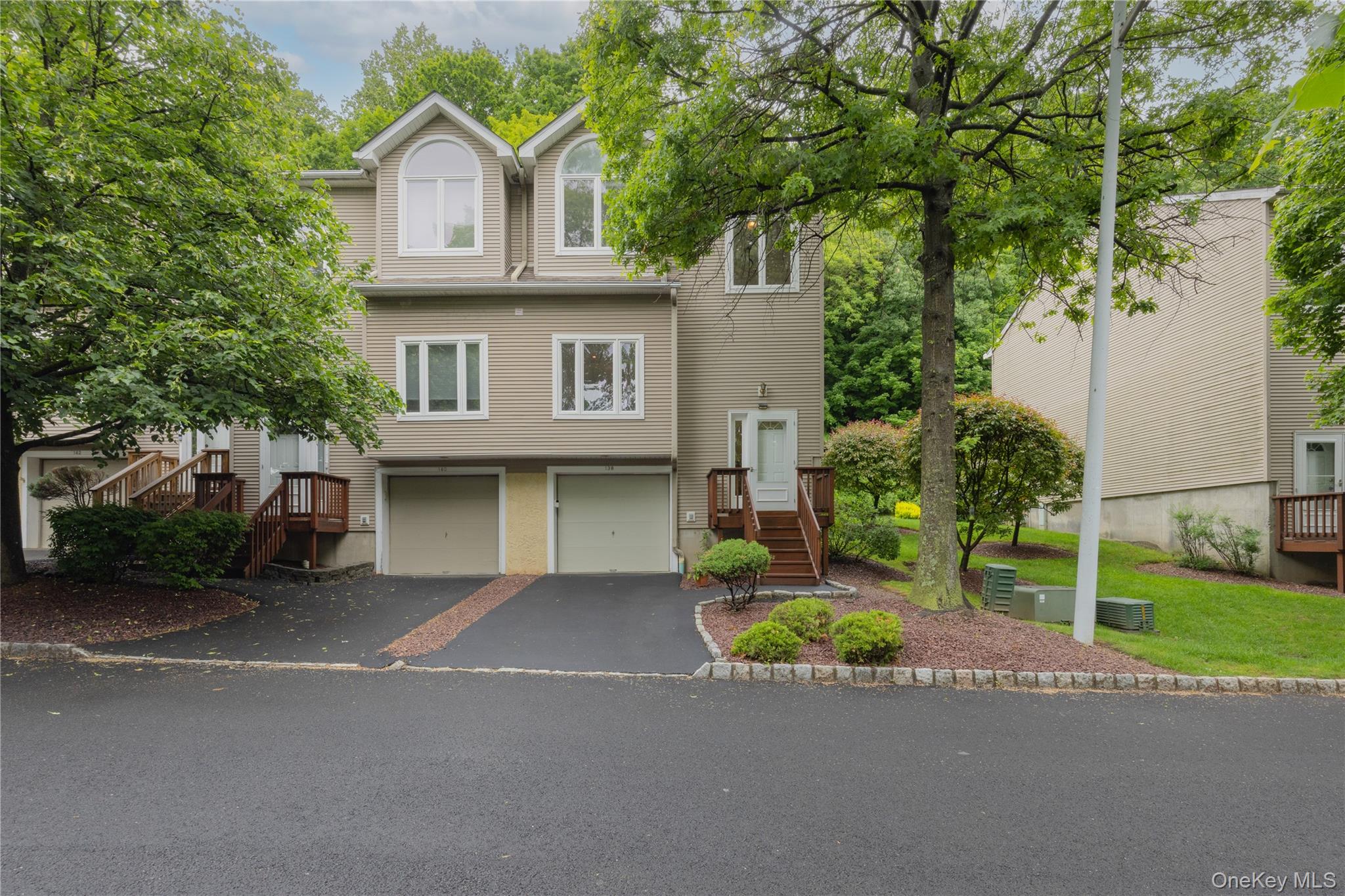 138 Foltim Way Property Photo 1