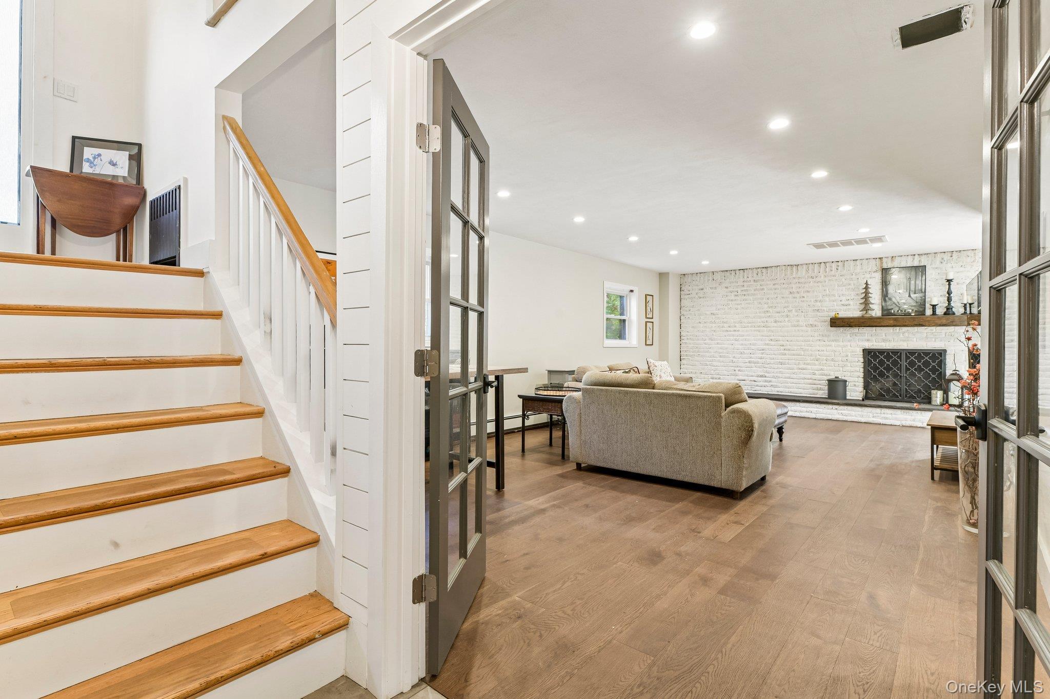 7 Dalton Lane Property Photo 26