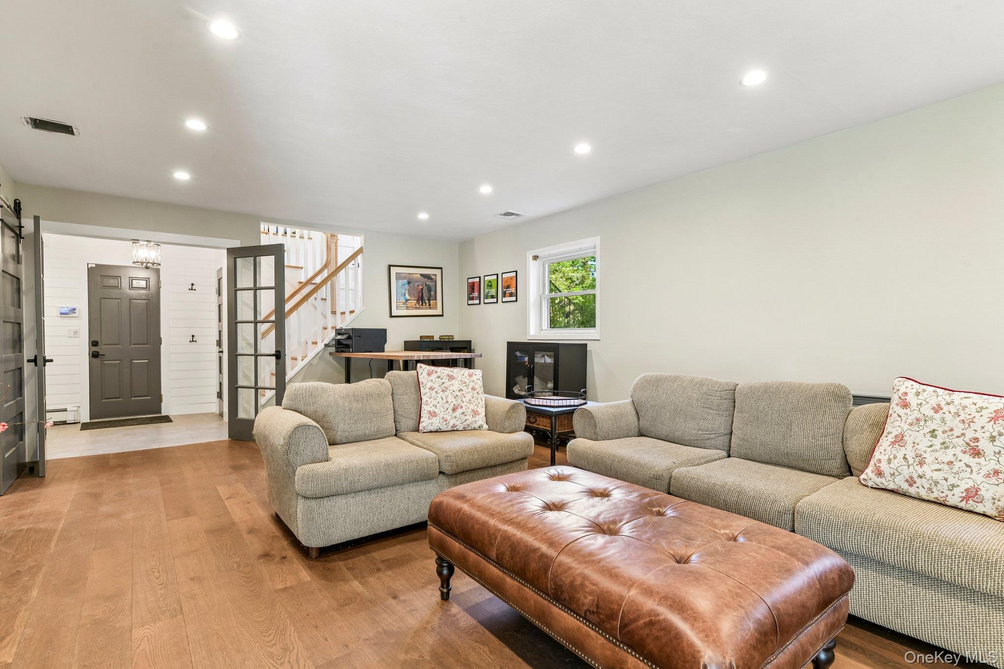 7 Dalton Lane Property Photo 27