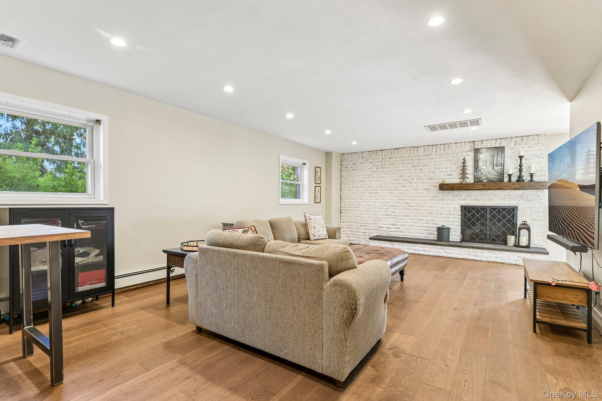 7 Dalton Lane Property Photo 28
