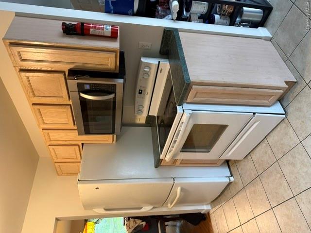 212 Hillside Lane Property Photo 7