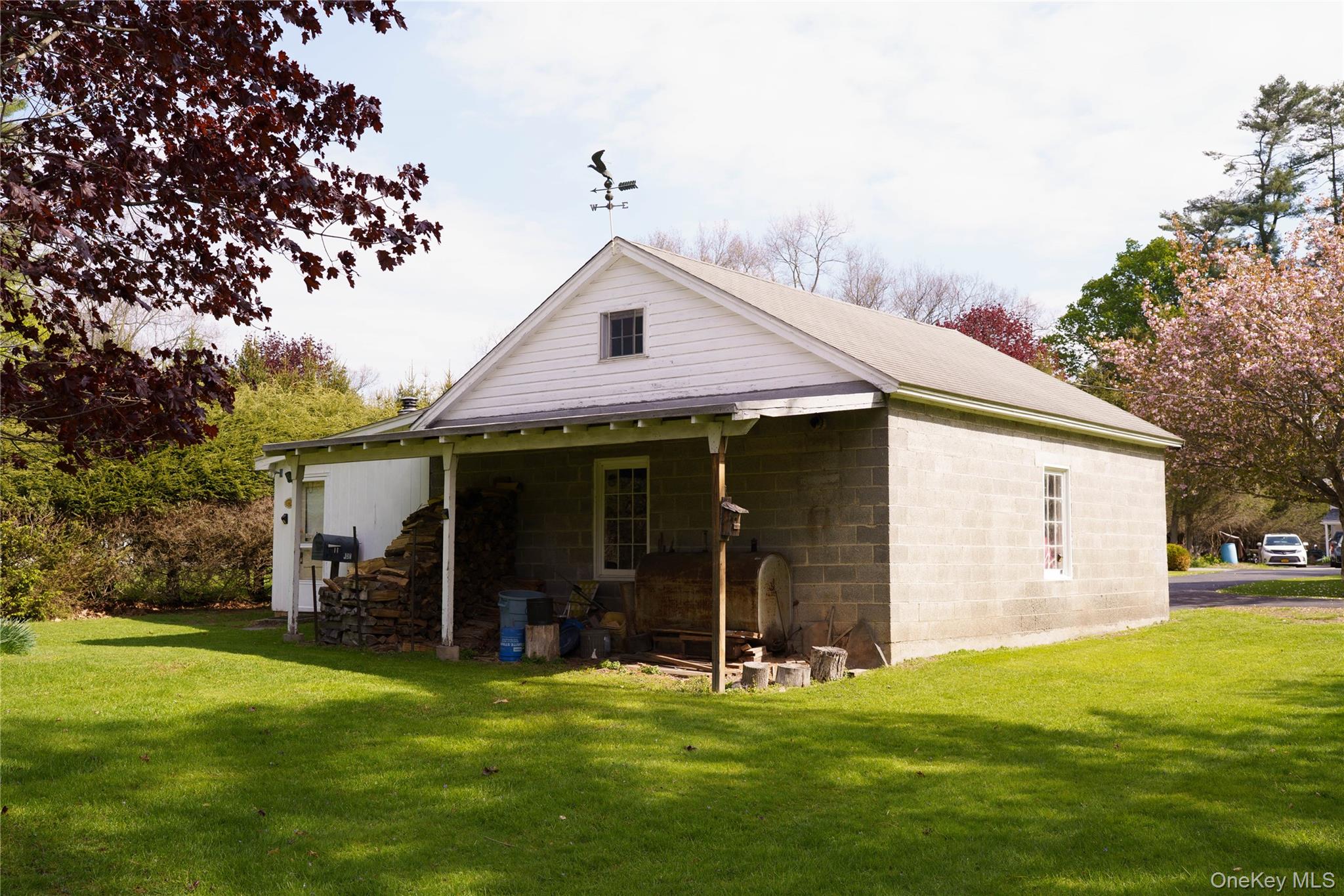 59 2nd Avenue Property Photo 11