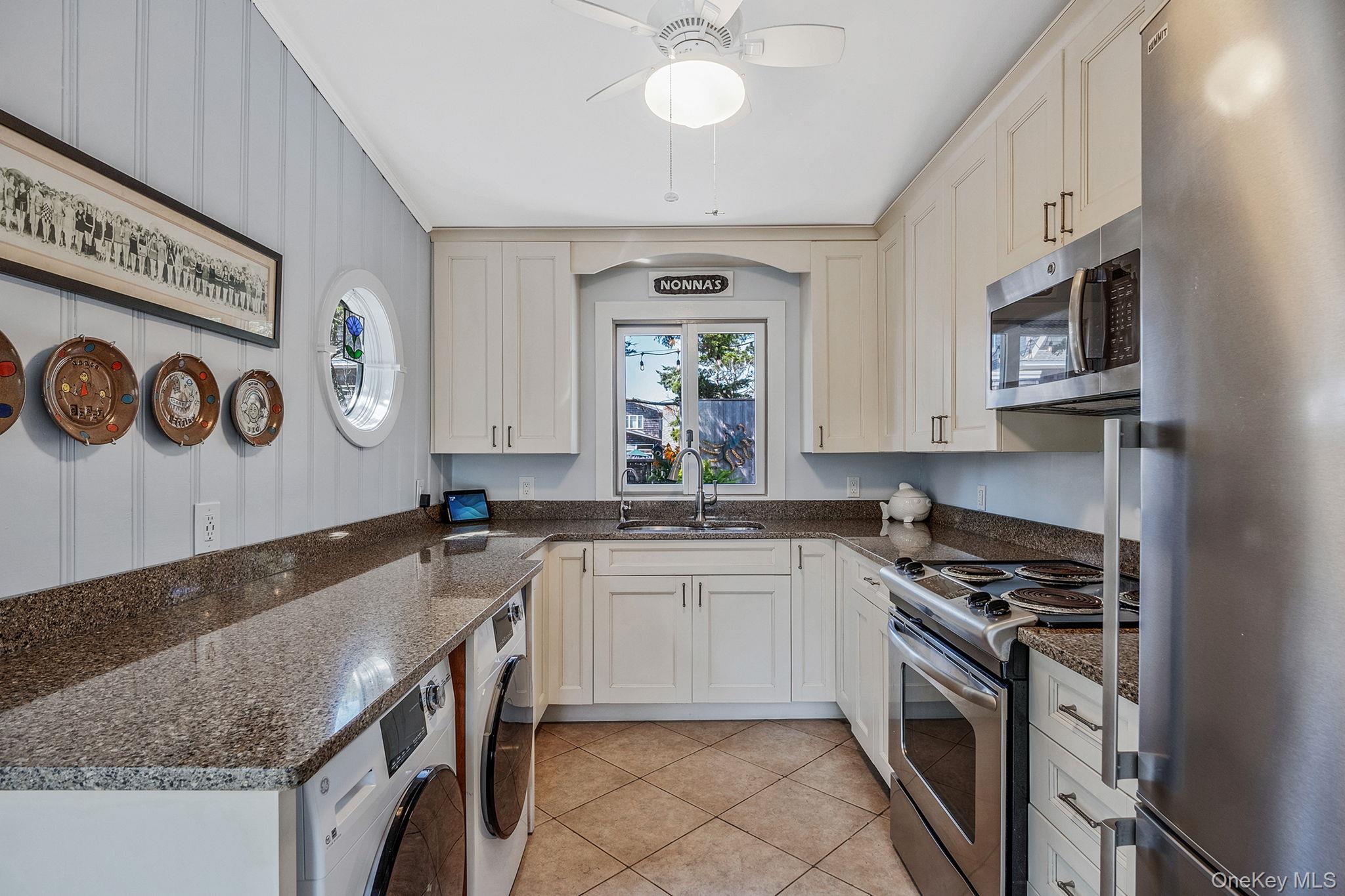 70 Bungalow Walk Property Photo 16