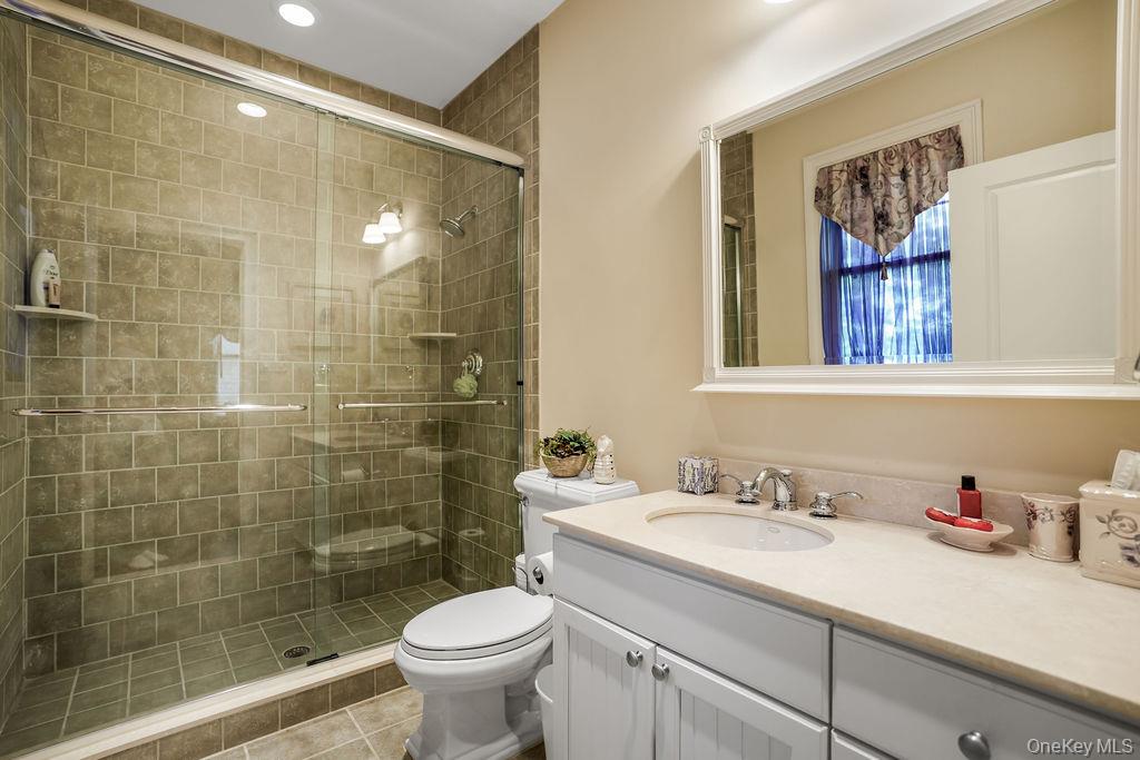 899 Harbor View Road Property Photo 20