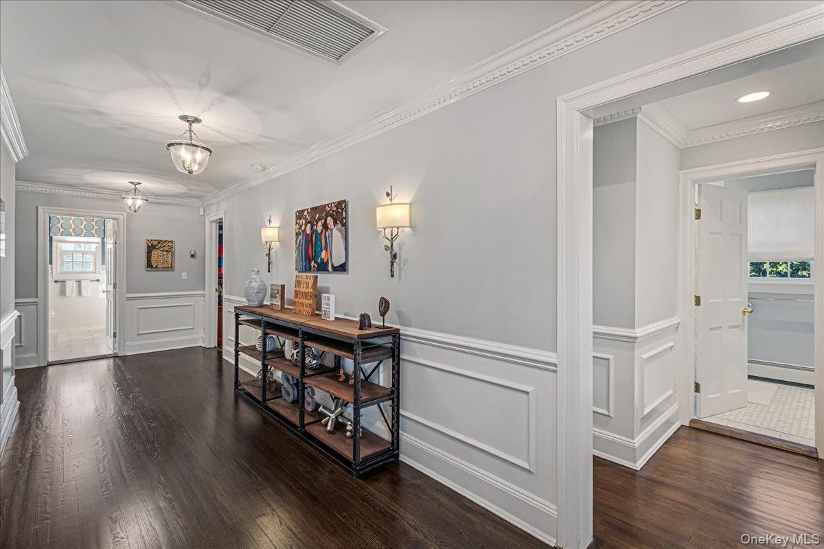 100 Elderfields Road Property Photo 14