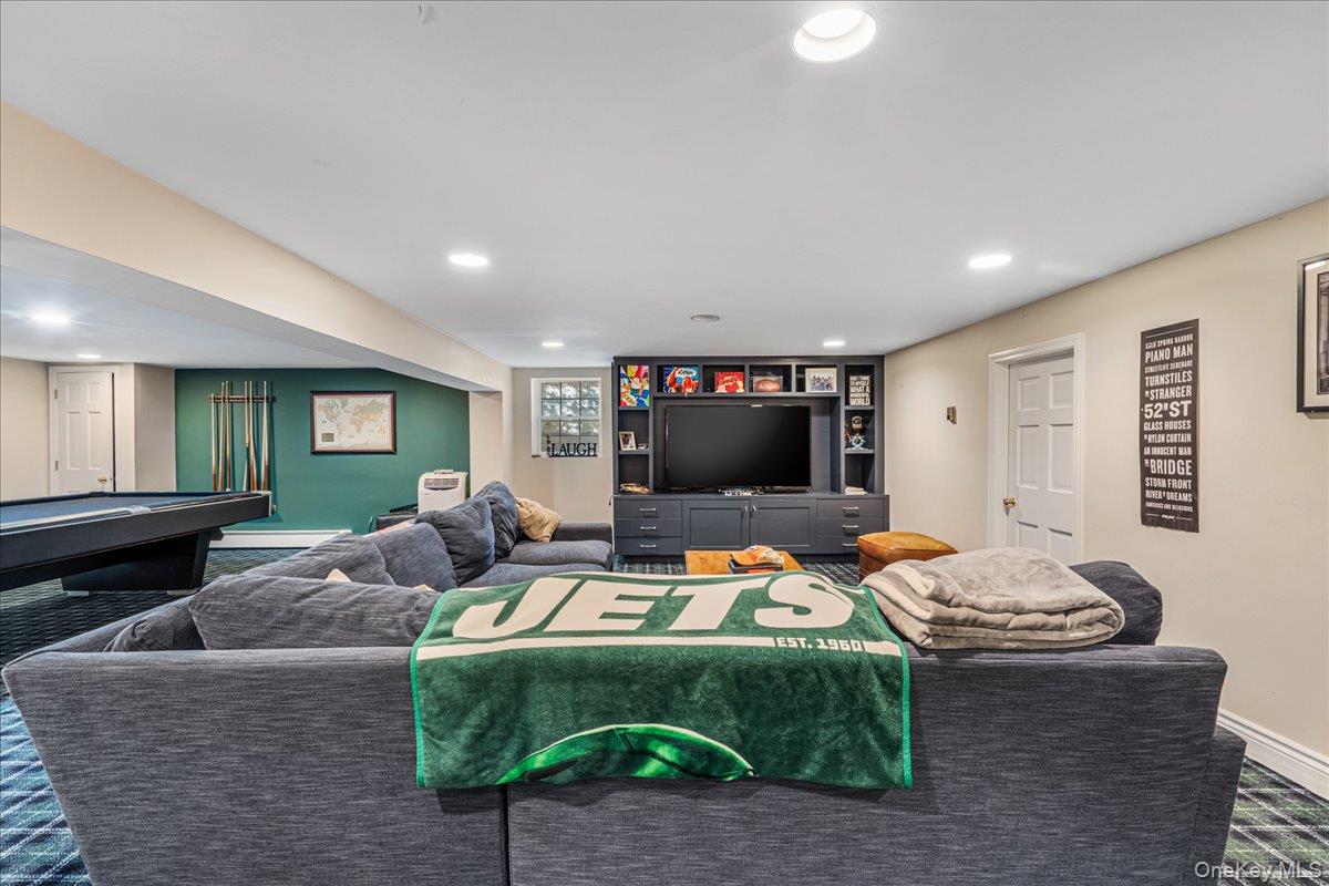 100 Elderfields Road Property Photo 19