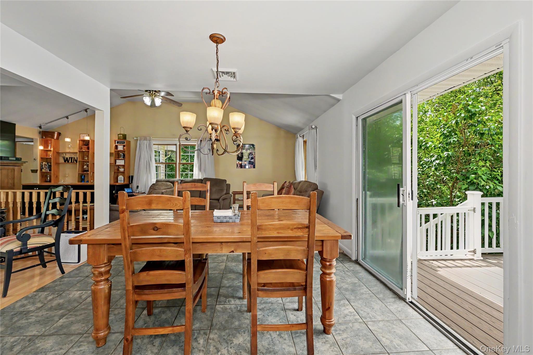 52 Everett Road Property Photo 7