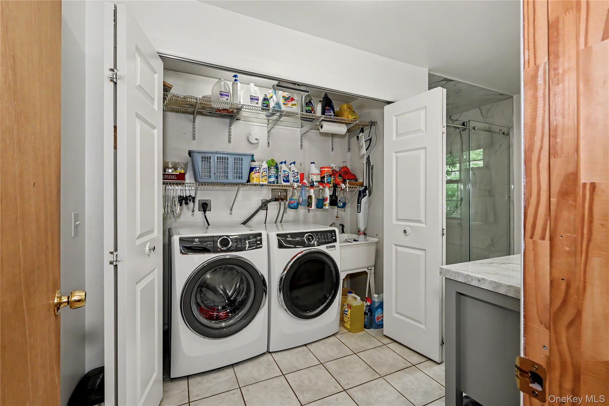 52 Everett Road Property Photo 23