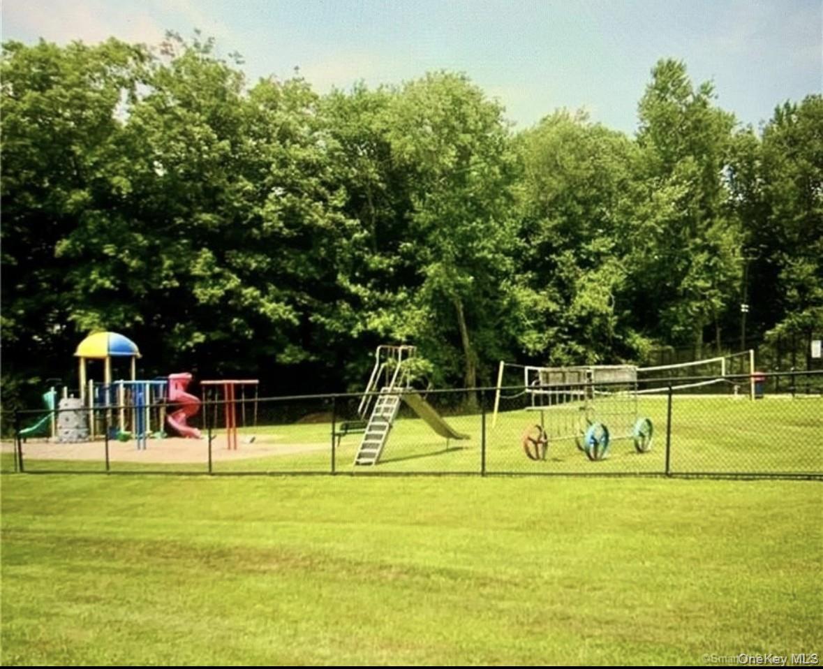205 Village Drive Property Photo 16