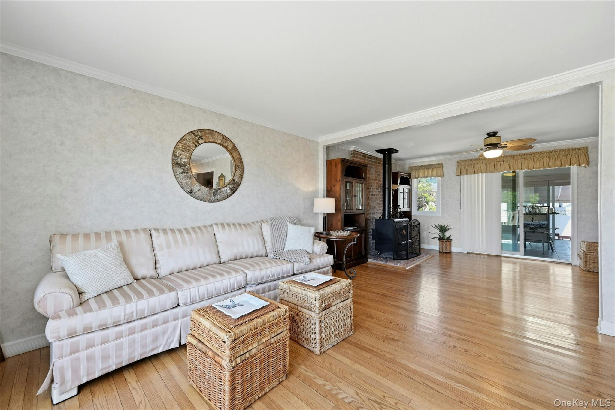 661 Shore Drive Property Photo 9