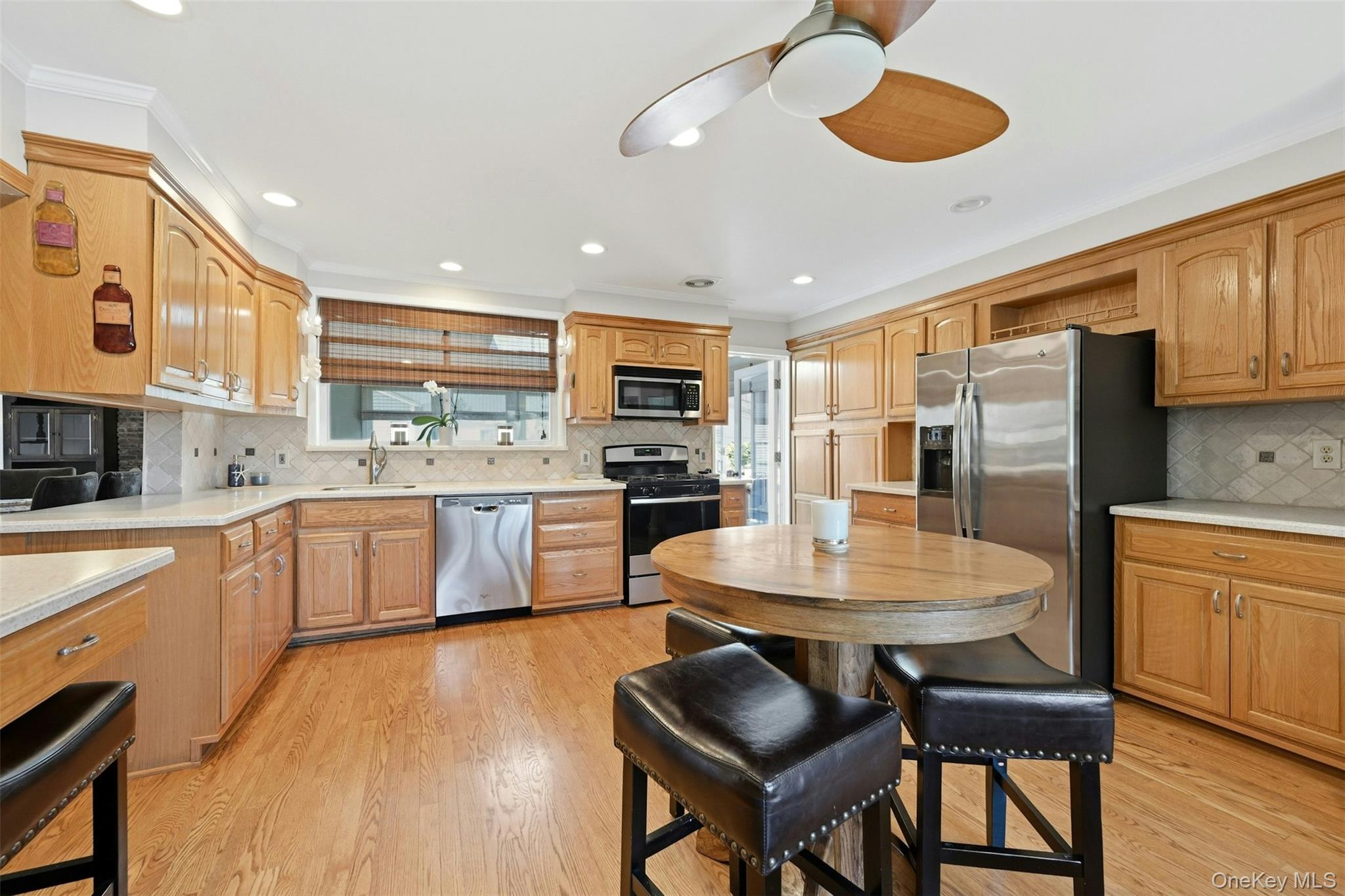 661 Shore Drive Property Photo 15
