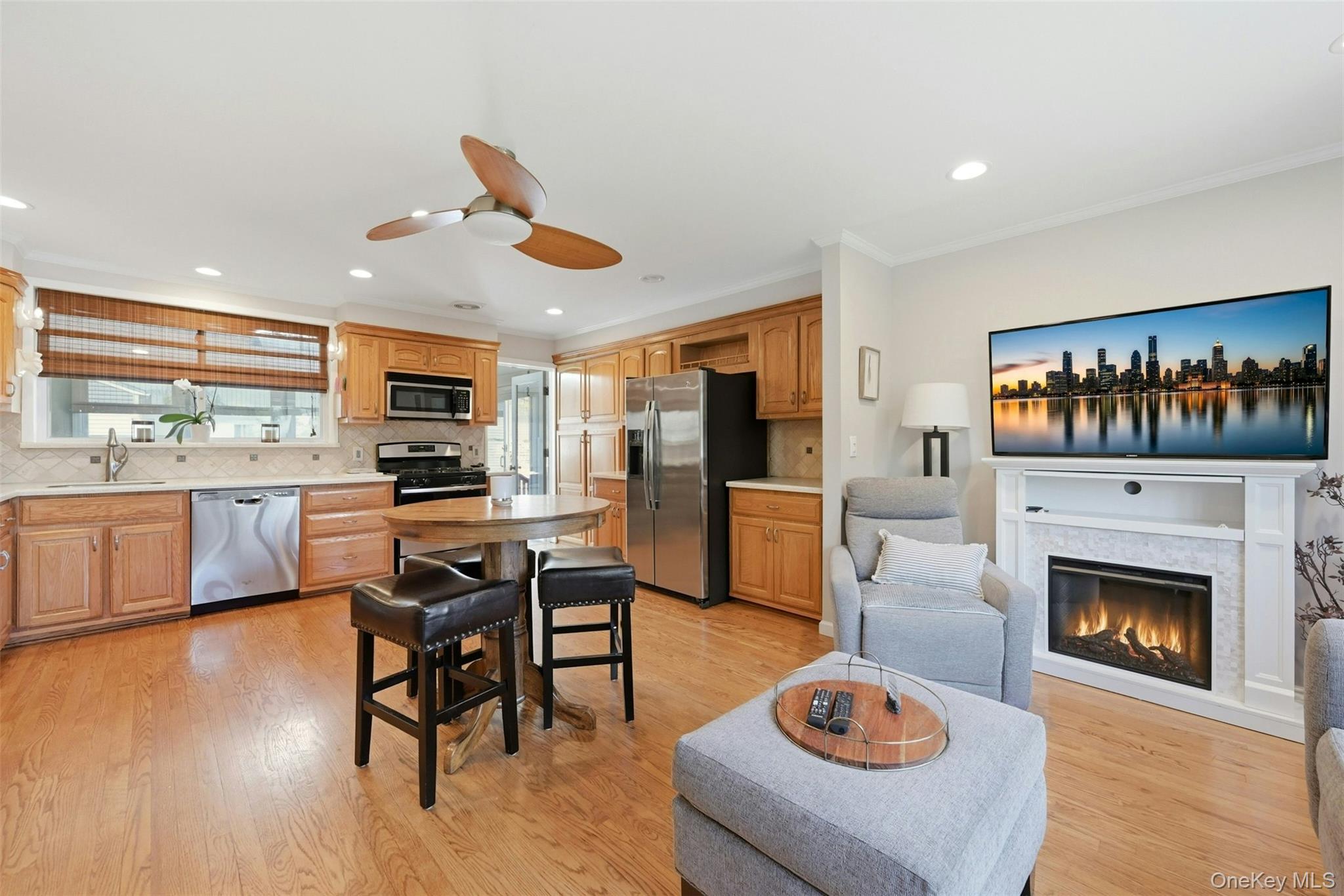 661 Shore Drive Property Photo 17