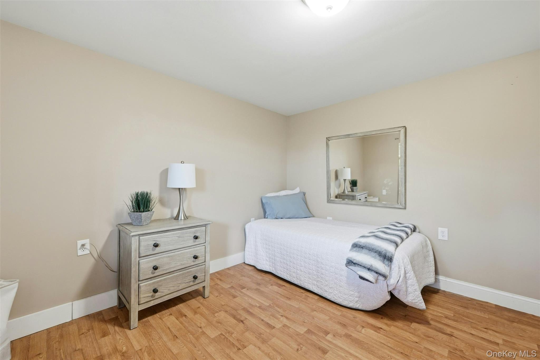 661 Shore Drive Property Photo 28