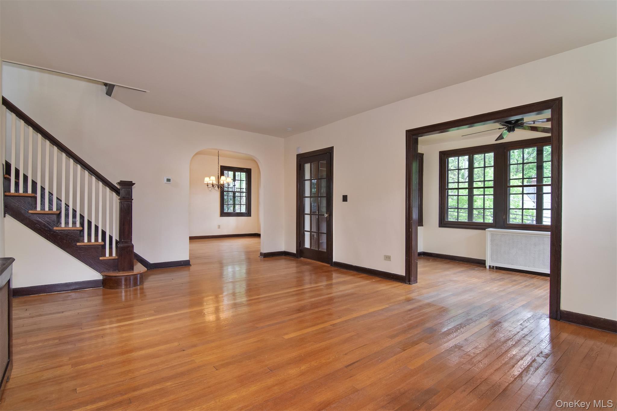 370 Scarsdale Road Property Photo 6