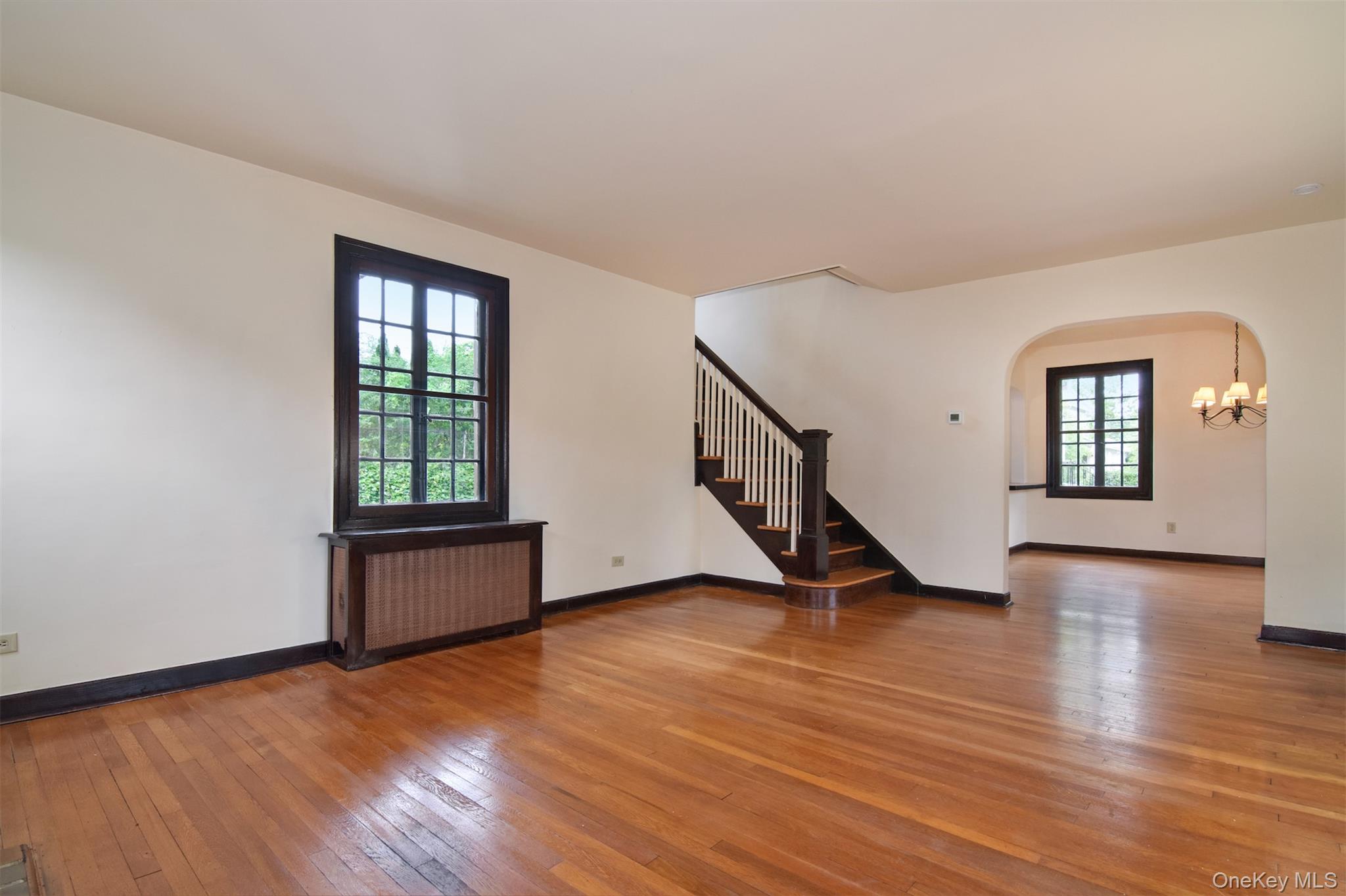 370 Scarsdale Road Property Photo 11