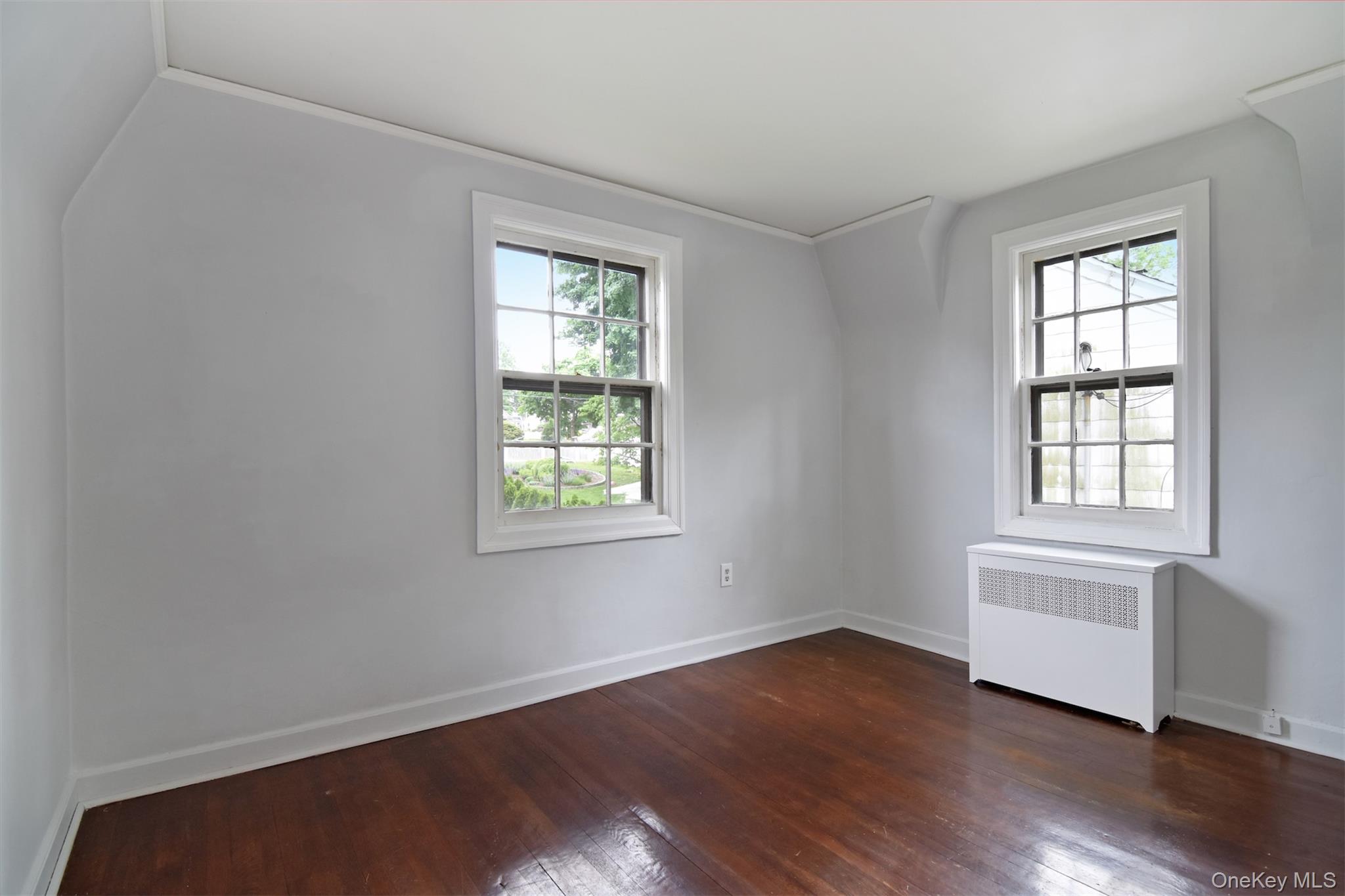 370 Scarsdale Road Property Photo 23