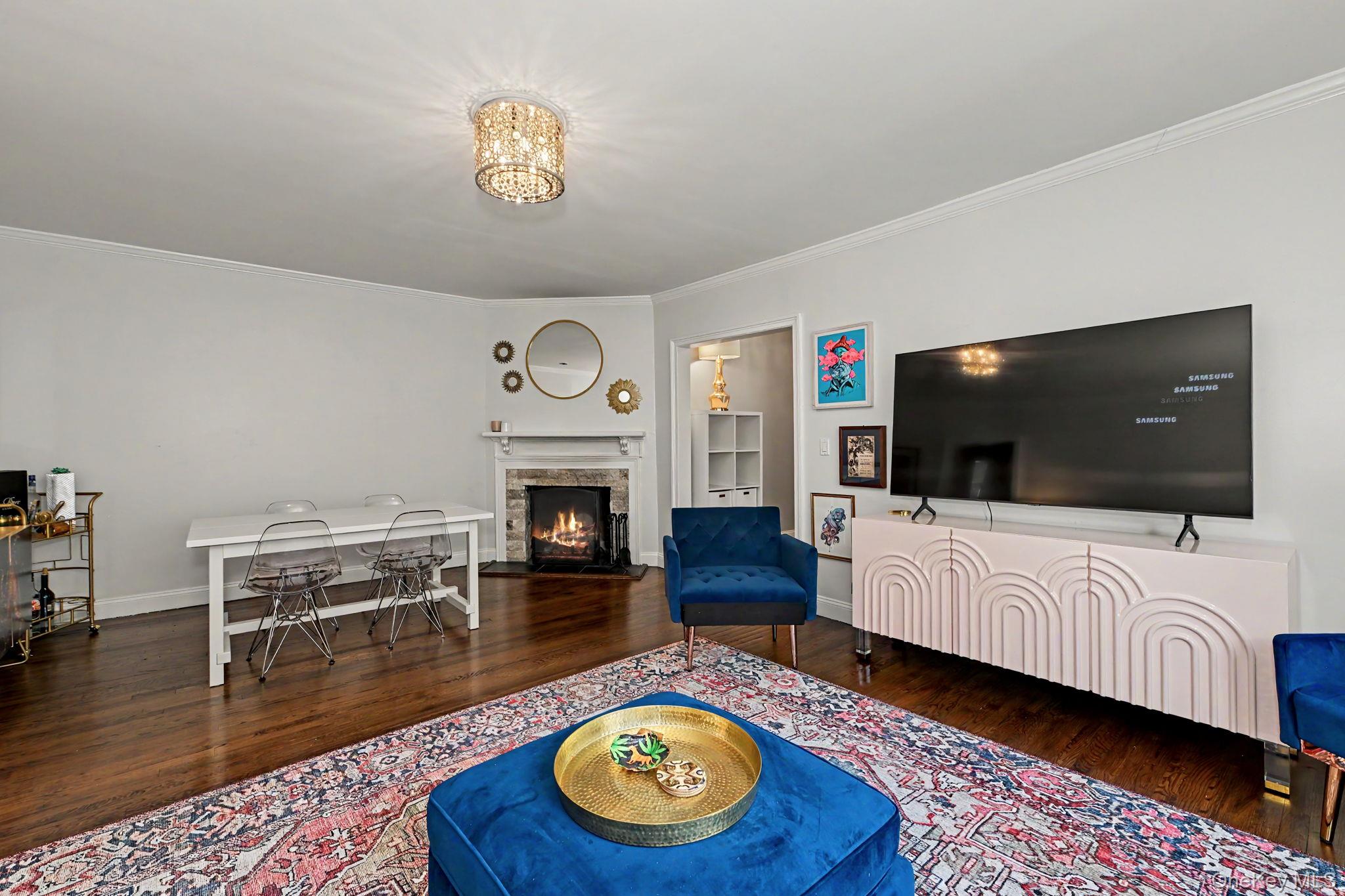68 E Hartsdale Avenue 2l Property Photo 6