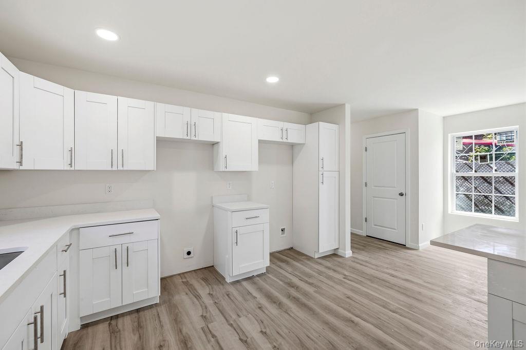 27 Wayne Avenue Property Photo 8