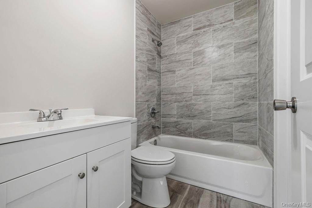 27 Wayne Avenue Property Photo 11