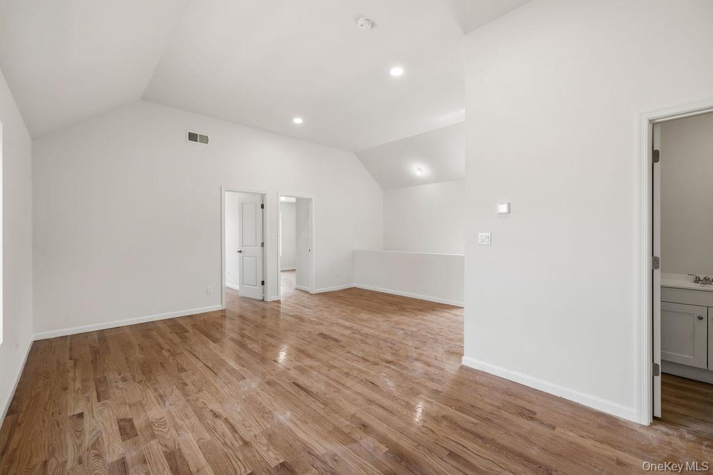 27 Wayne Avenue Property Photo 20