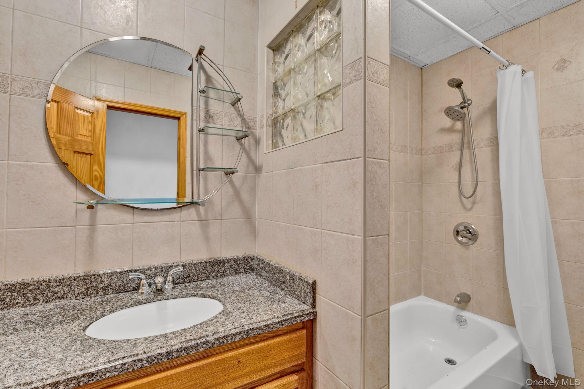 12 N Broadway 1st Floor Property Photo 13