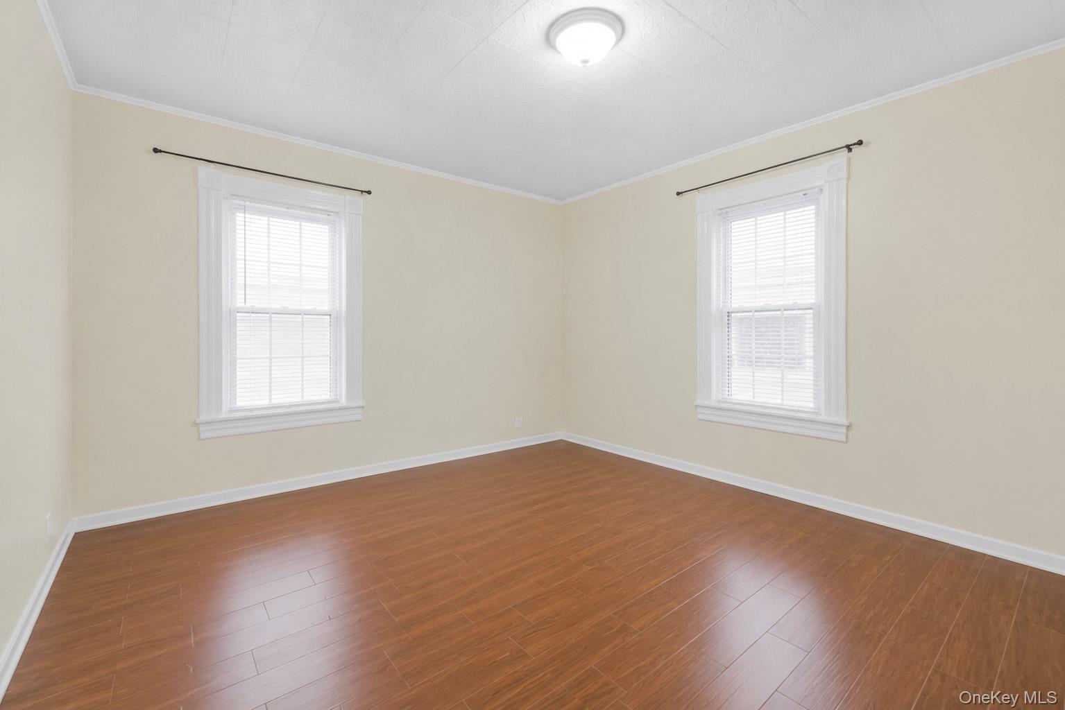 4733 Carpenter Avenue Property Photo 15