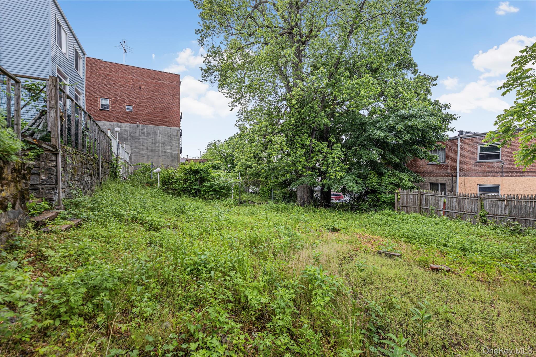 4733 Carpenter Avenue Property Photo 26